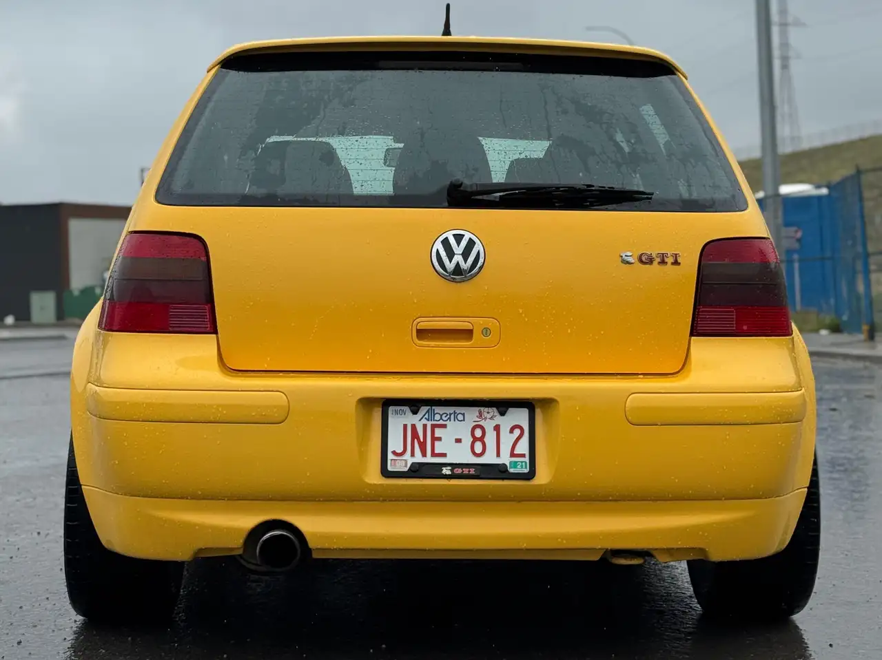 Volkswagen Golf GTI снимка Volkswagen Golf GTI