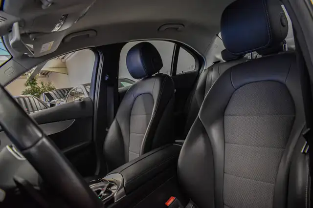 Mercedes-Benz C Class view 9