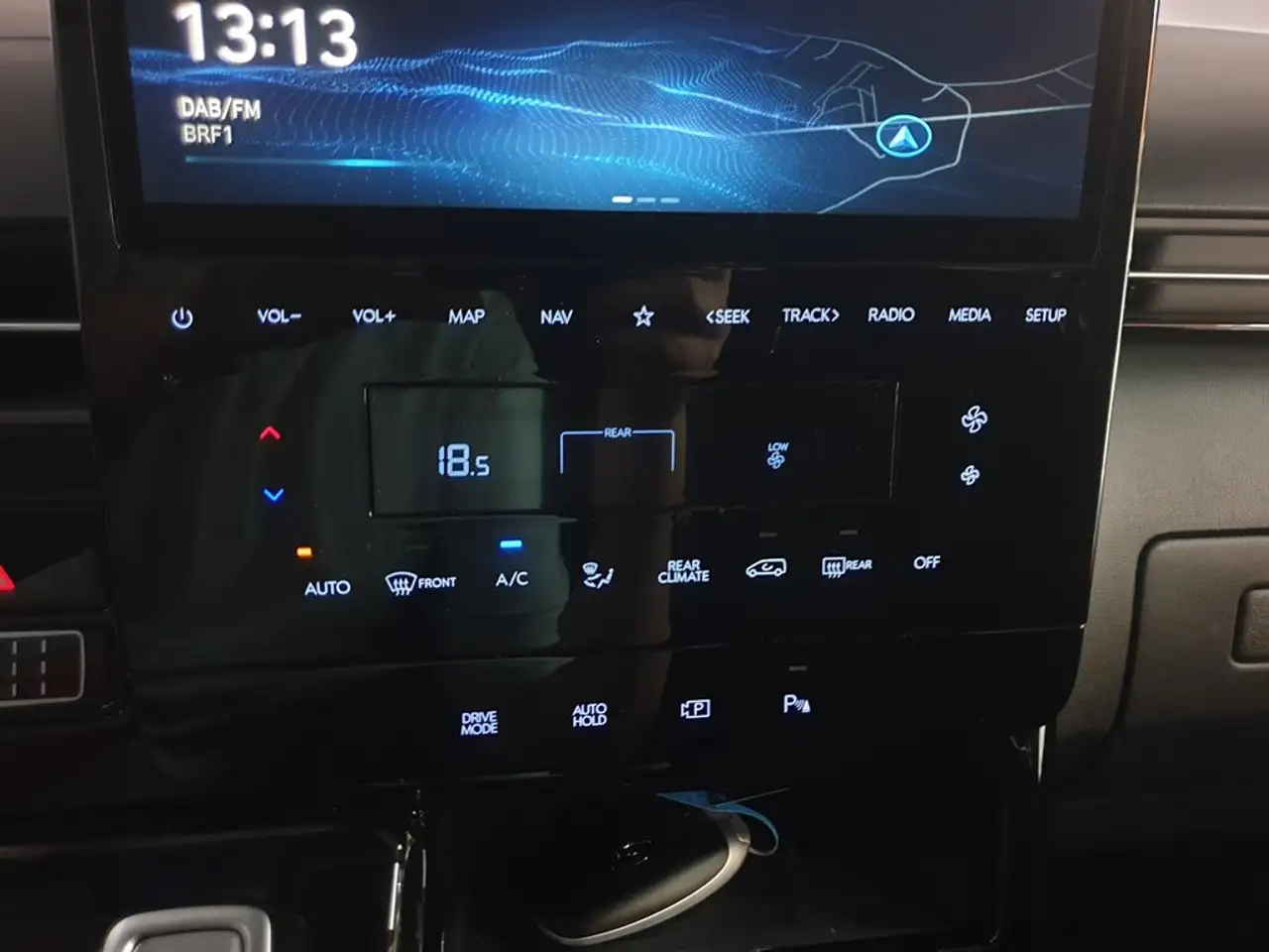 Hyundai STARIA 2.2 CRDi Feel 9S A8 18