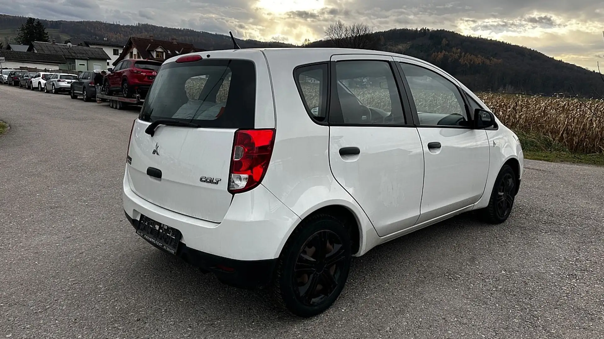 Mitsubishi Colt 5dr 1,1 MPI Austria Edition Weiß - 2
