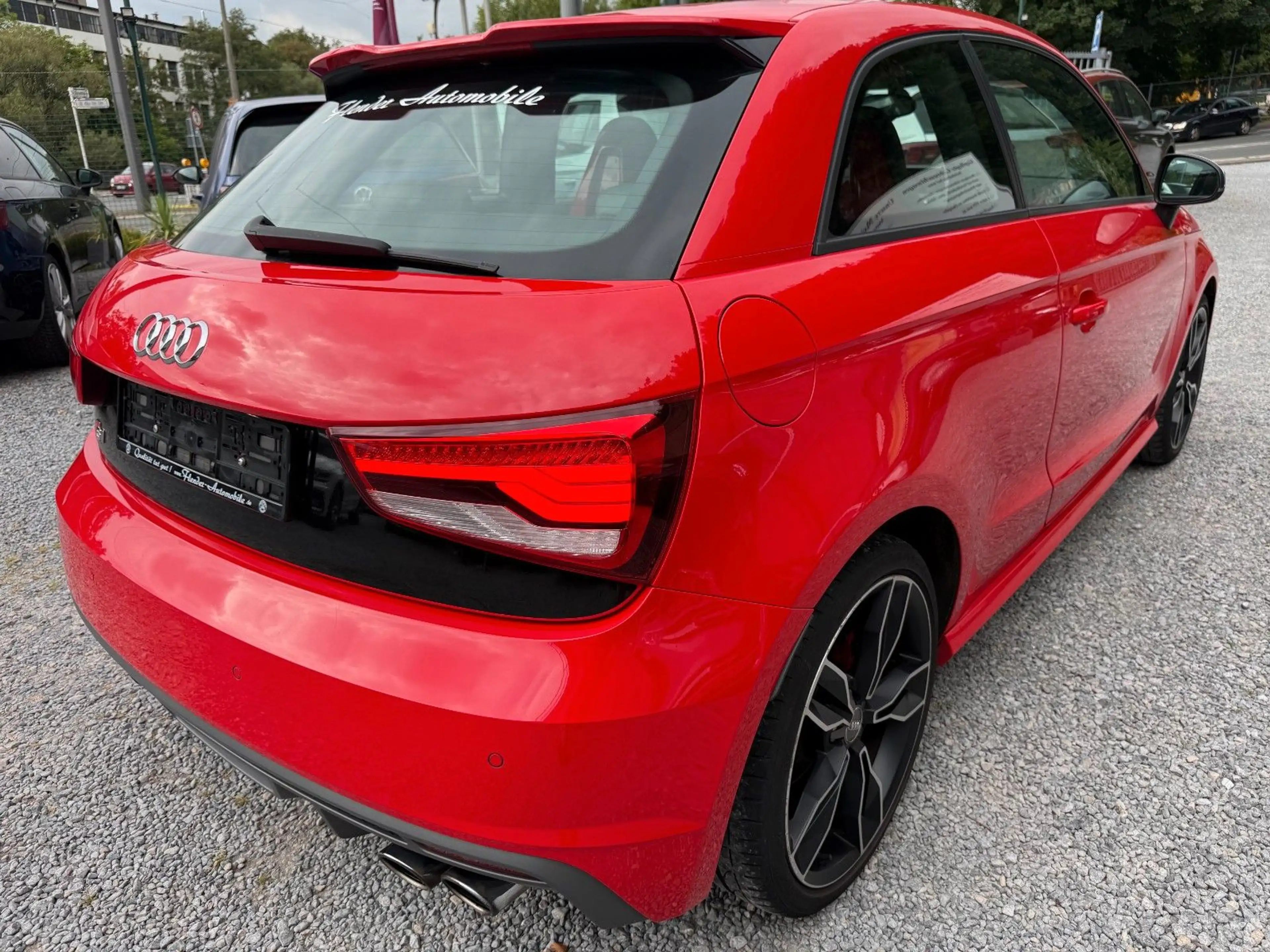 Audi S1 quattro scheckheft/Schalensitze/Keyless/Navi — photo 8