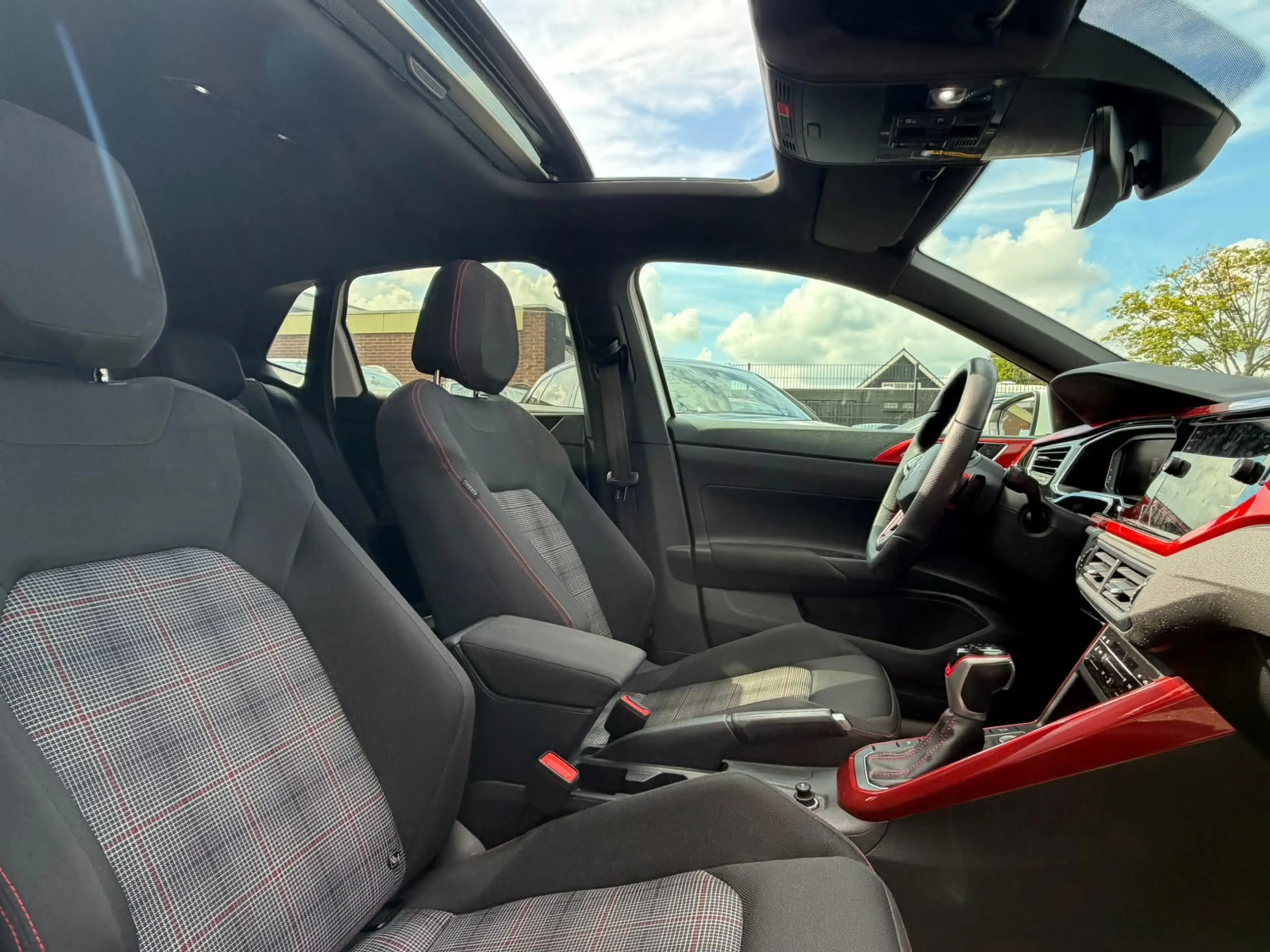 Volkswagen Polo GTI 2.0 TSI - PANO - IQ - VERLICHT LOGO — photo 5