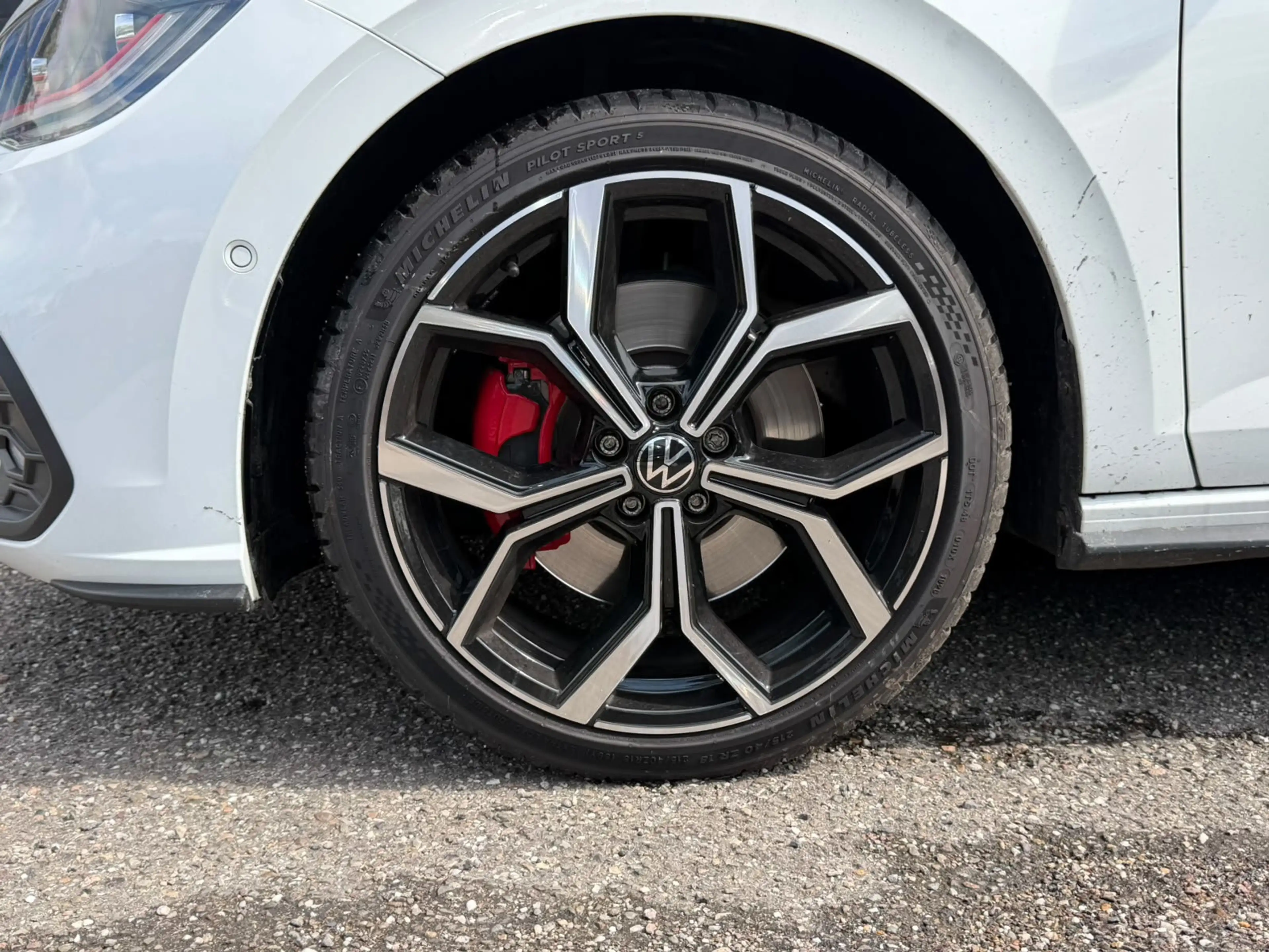 Volkswagen Polo GTI 2.0 TSI - PANO - IQ - VERLICHT LOGO — photo 13
