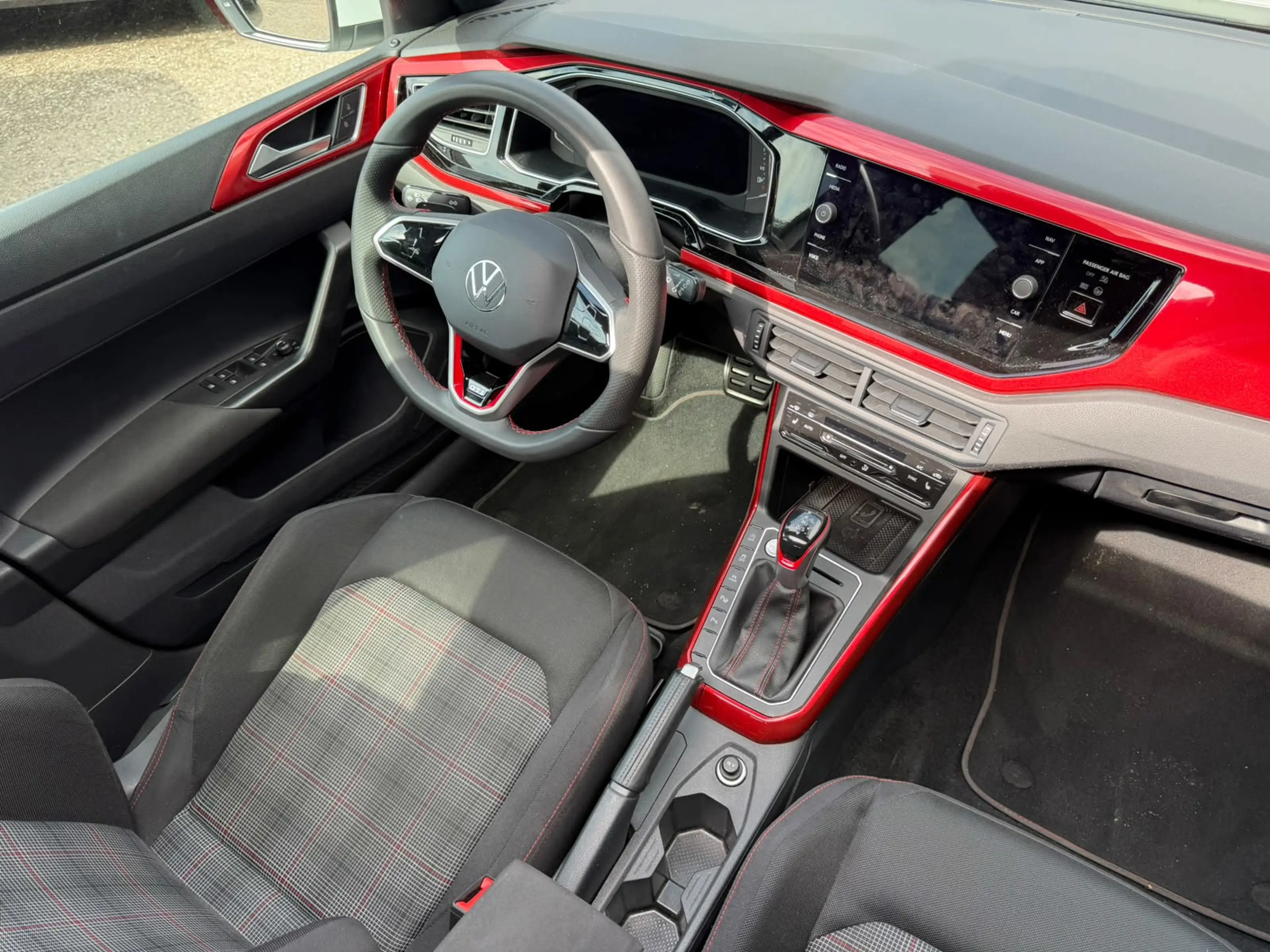 Volkswagen Polo GTI 2.0 TSI - PANO - IQ - VERLICHT LOGO — photo 4