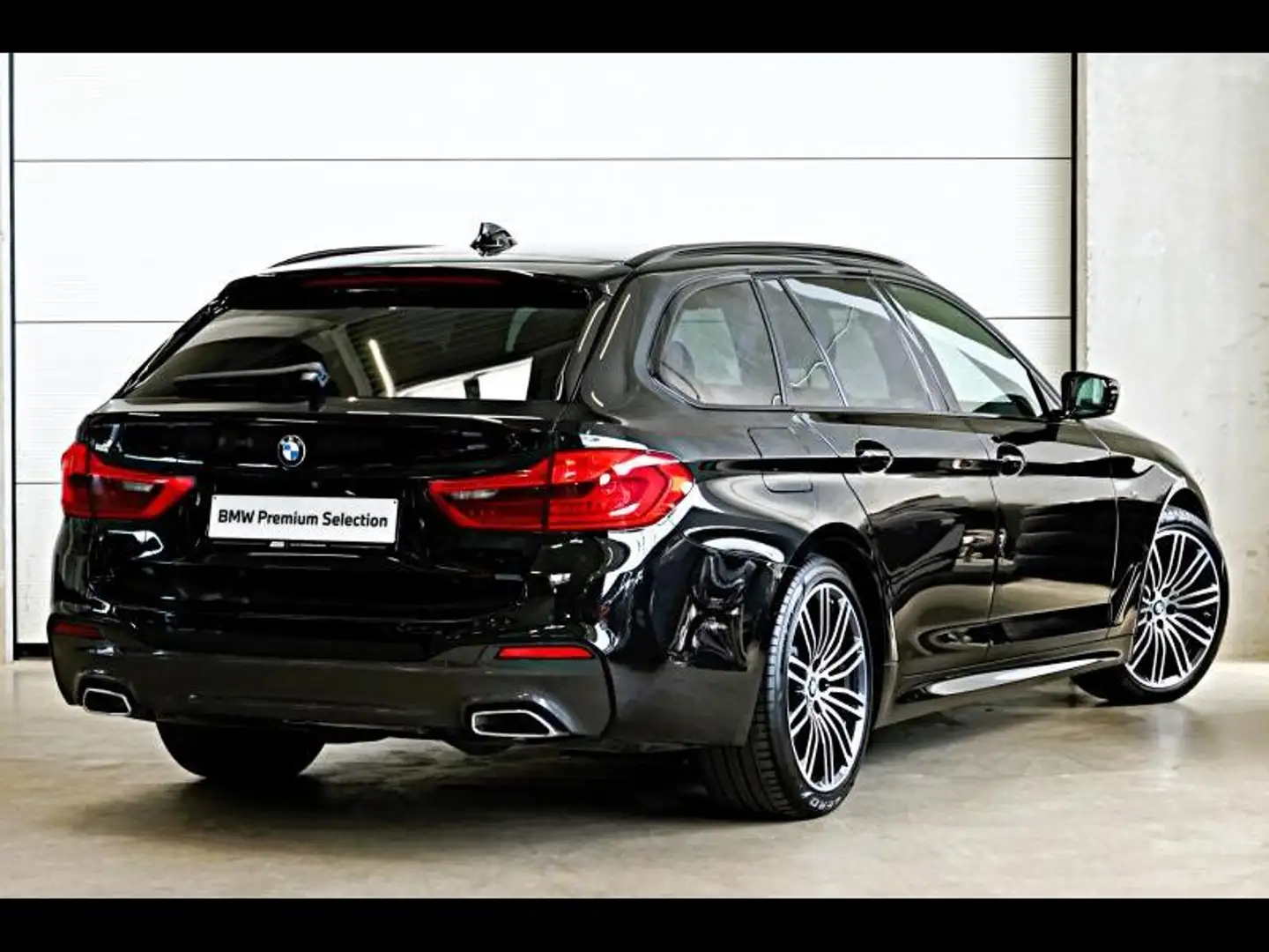 BMW 520 M SPORT - AUTOMAAT - LEDER Noir - 2