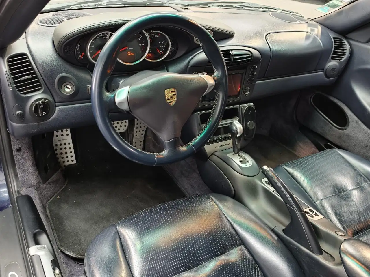Porsche 911 996 3.4i COUPE Carrera 4 - RESTAURATION COMPLETE - Véhicule Expertisé, foto 7