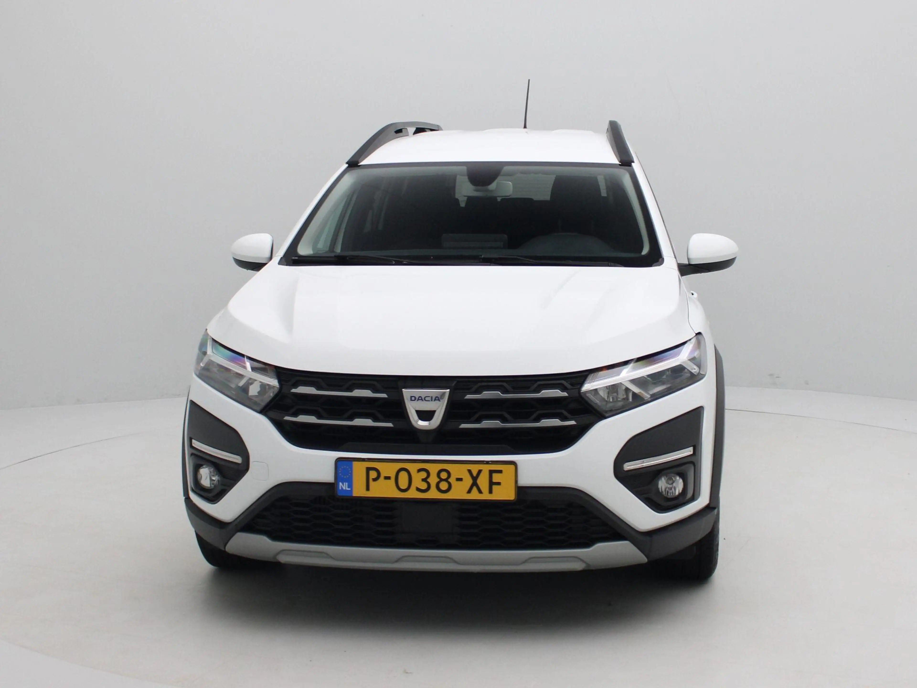 Dacia Jogger 1.0 TCe Bi-Fuel Comfort 7p. — photo 3