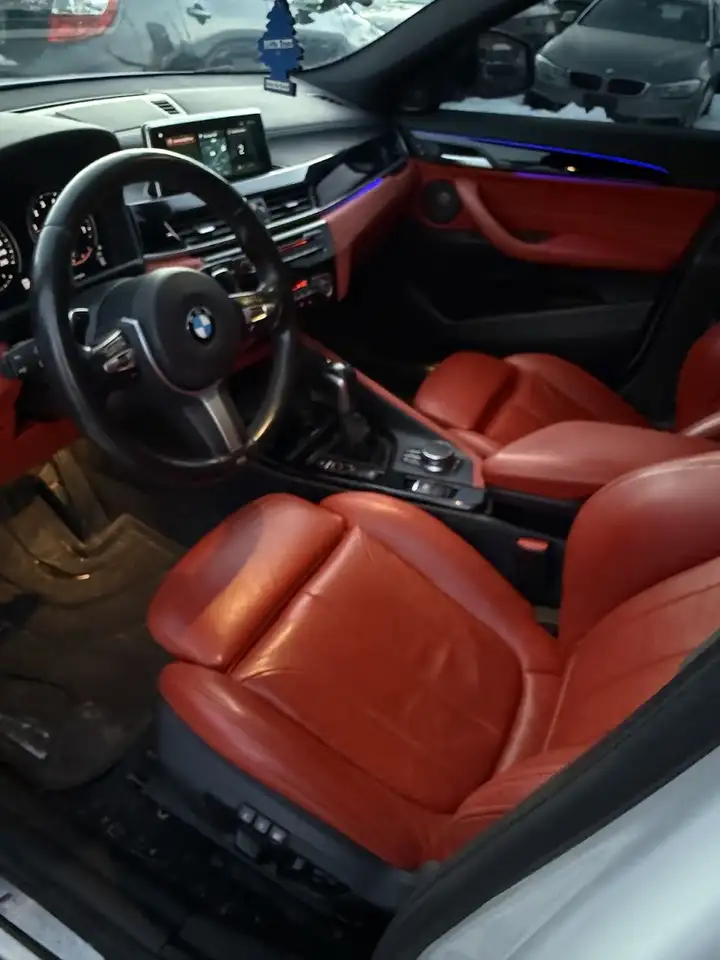 BMW X2 photo BMW X2