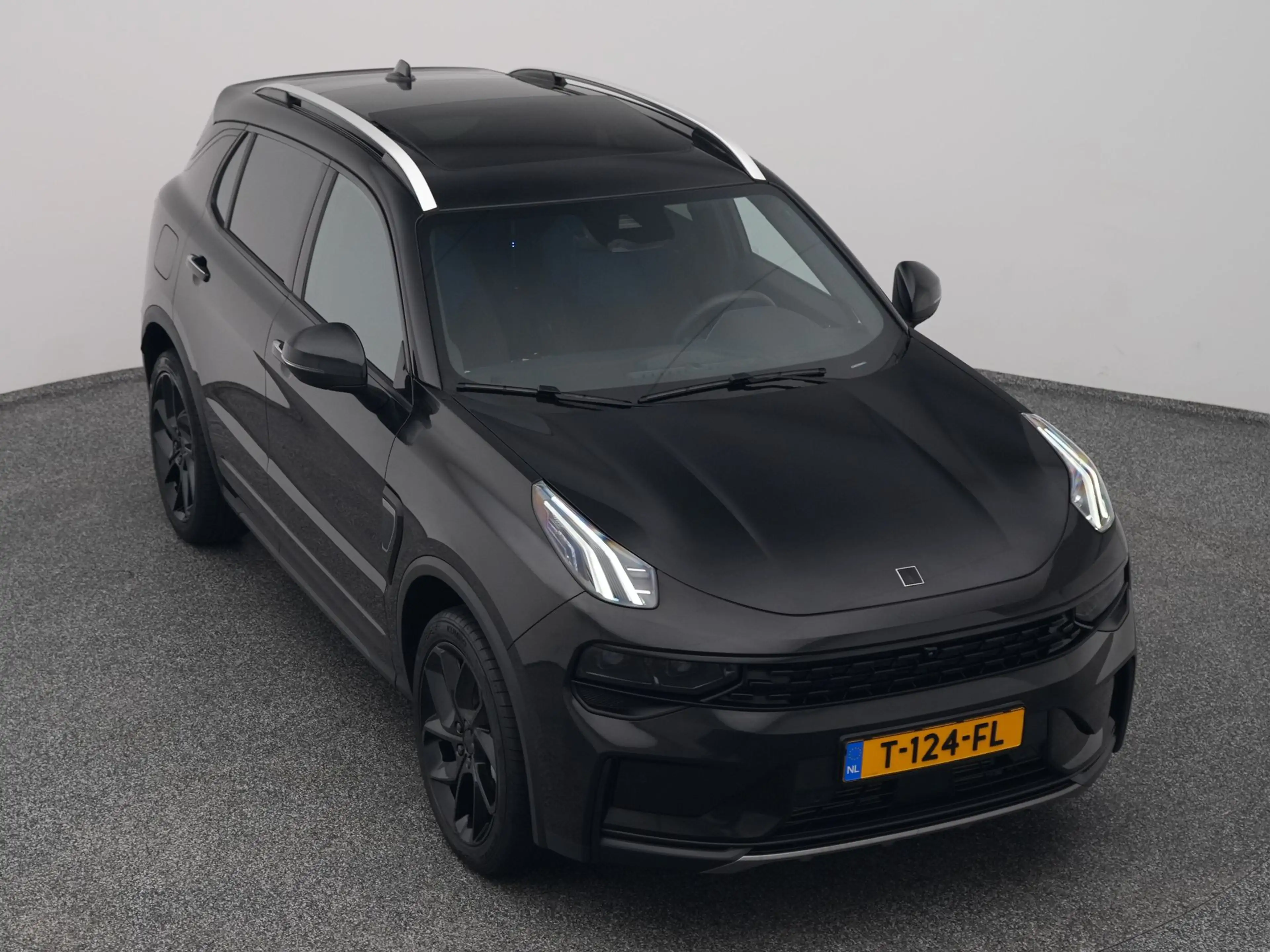 Lynk & Co 01 1.5 Plug-in Hybrid | 360° | BLACK | ZWARTE HEMEL | — photo 24