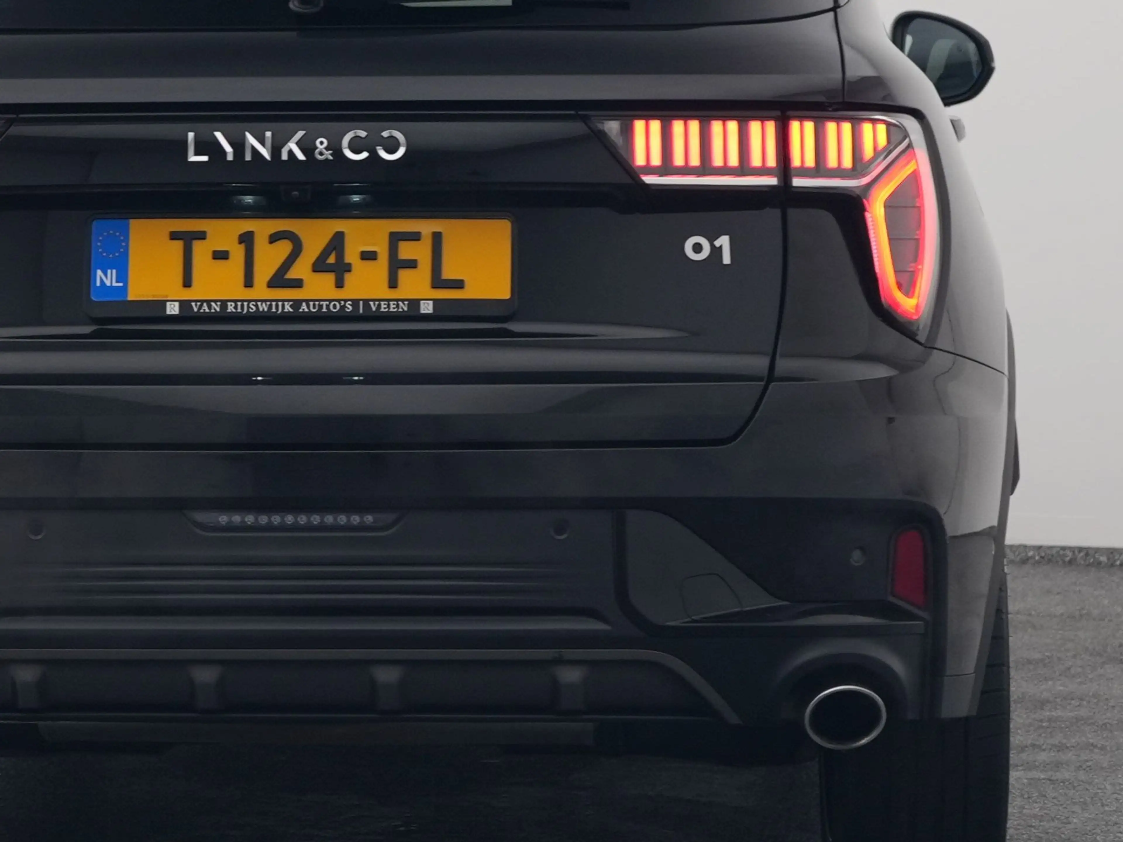 Lynk & Co 01 1.5 Plug-in Hybrid | 360° | BLACK | ZWARTE HEMEL | — photo 20