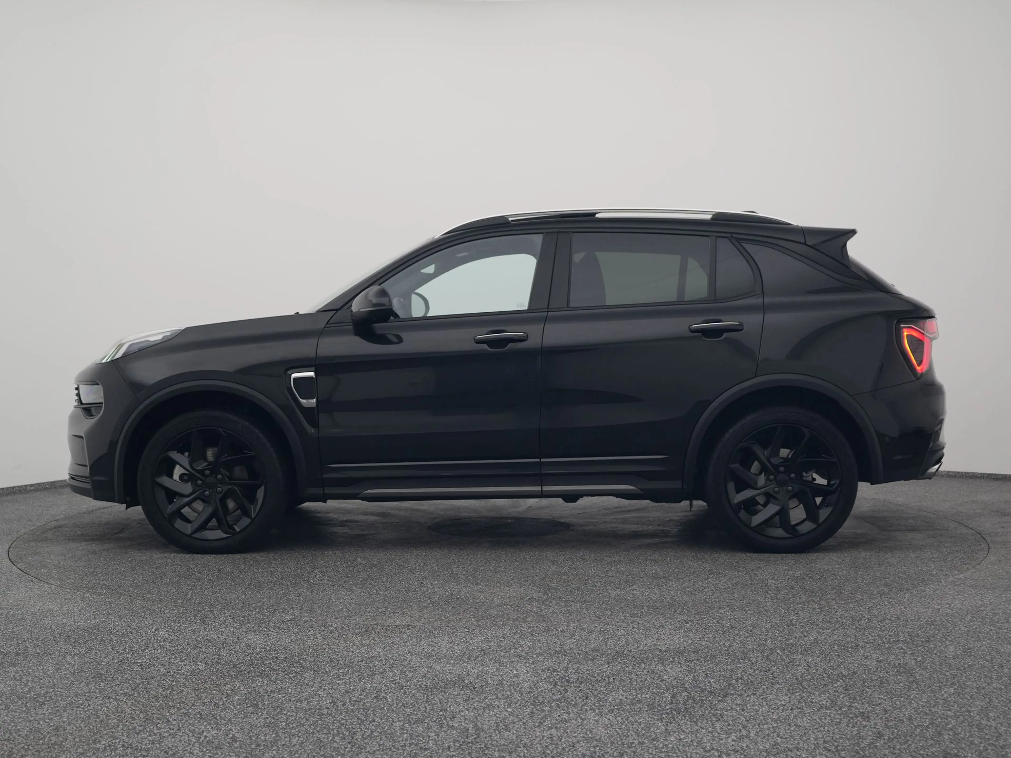 Lynk & Co 01 1.5 Plug-in Hybrid | 360° | BLACK | ZWARTE HEMEL | — photo 13