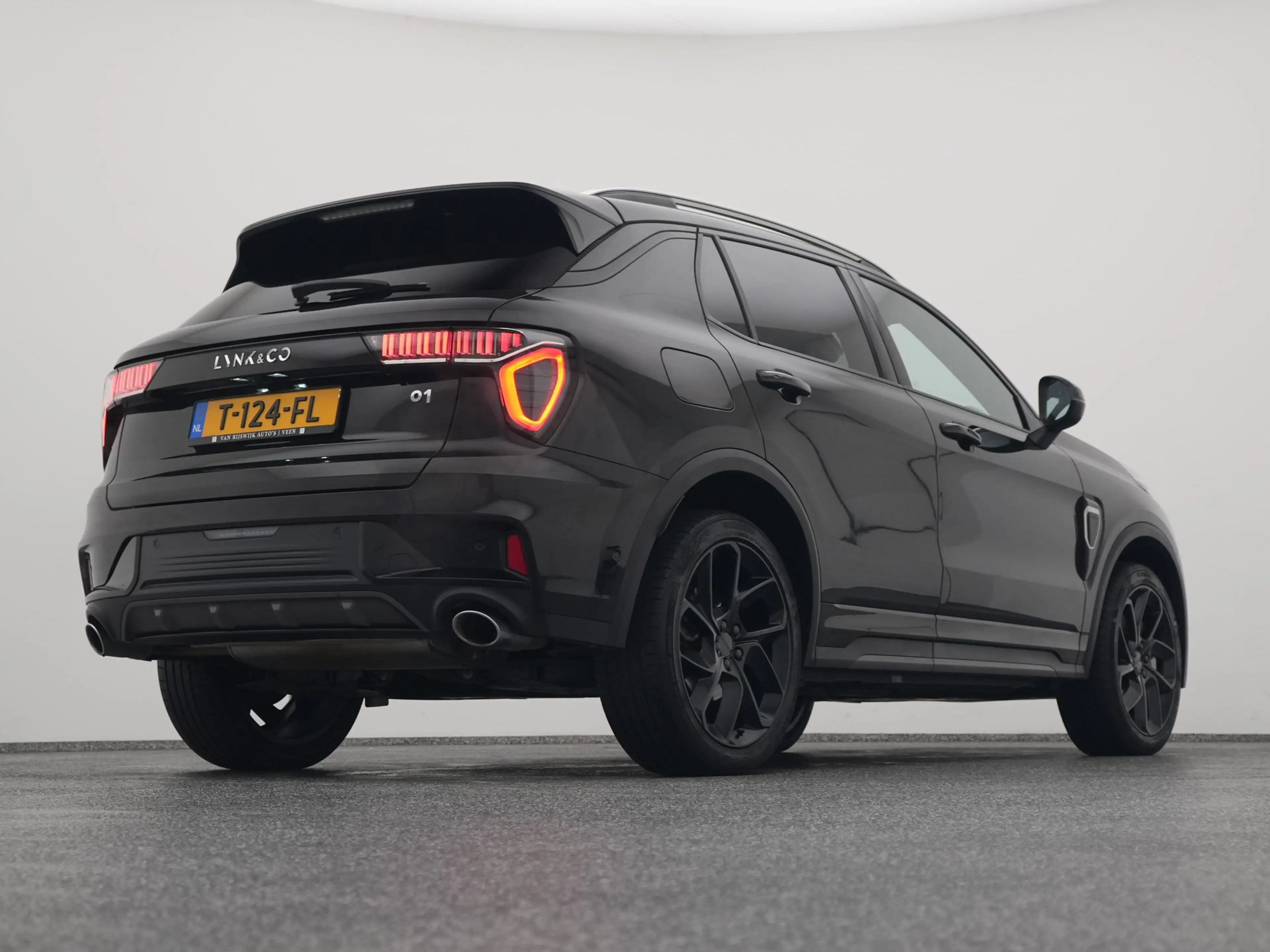 Lynk & Co 01 1.5 Plug-in Hybrid | 360° | BLACK | ZWARTE HEMEL | — photo 16