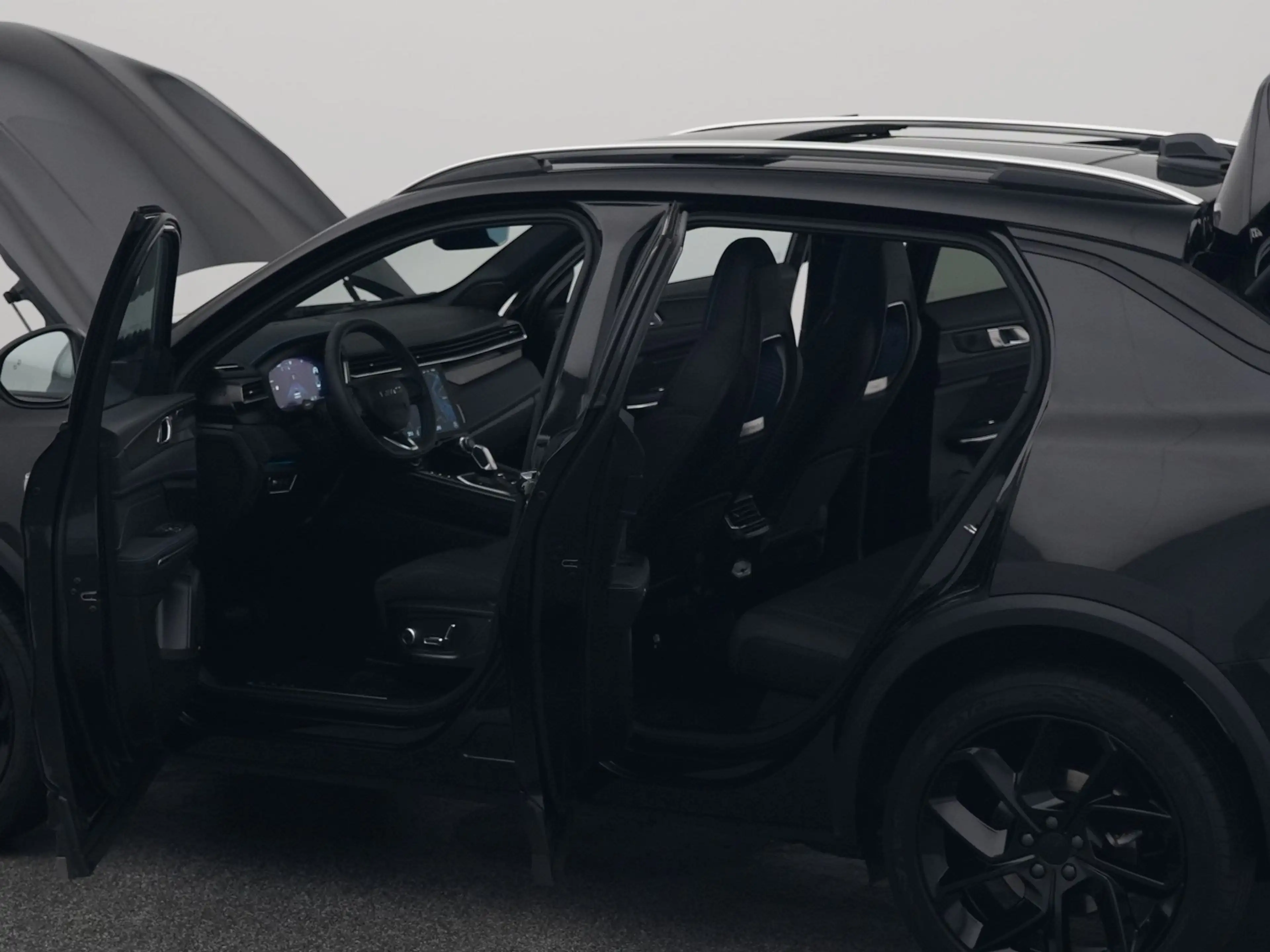Lynk & Co 01 1.5 Plug-in Hybrid | 360° | BLACK | ZWARTE HEMEL | — photo 33