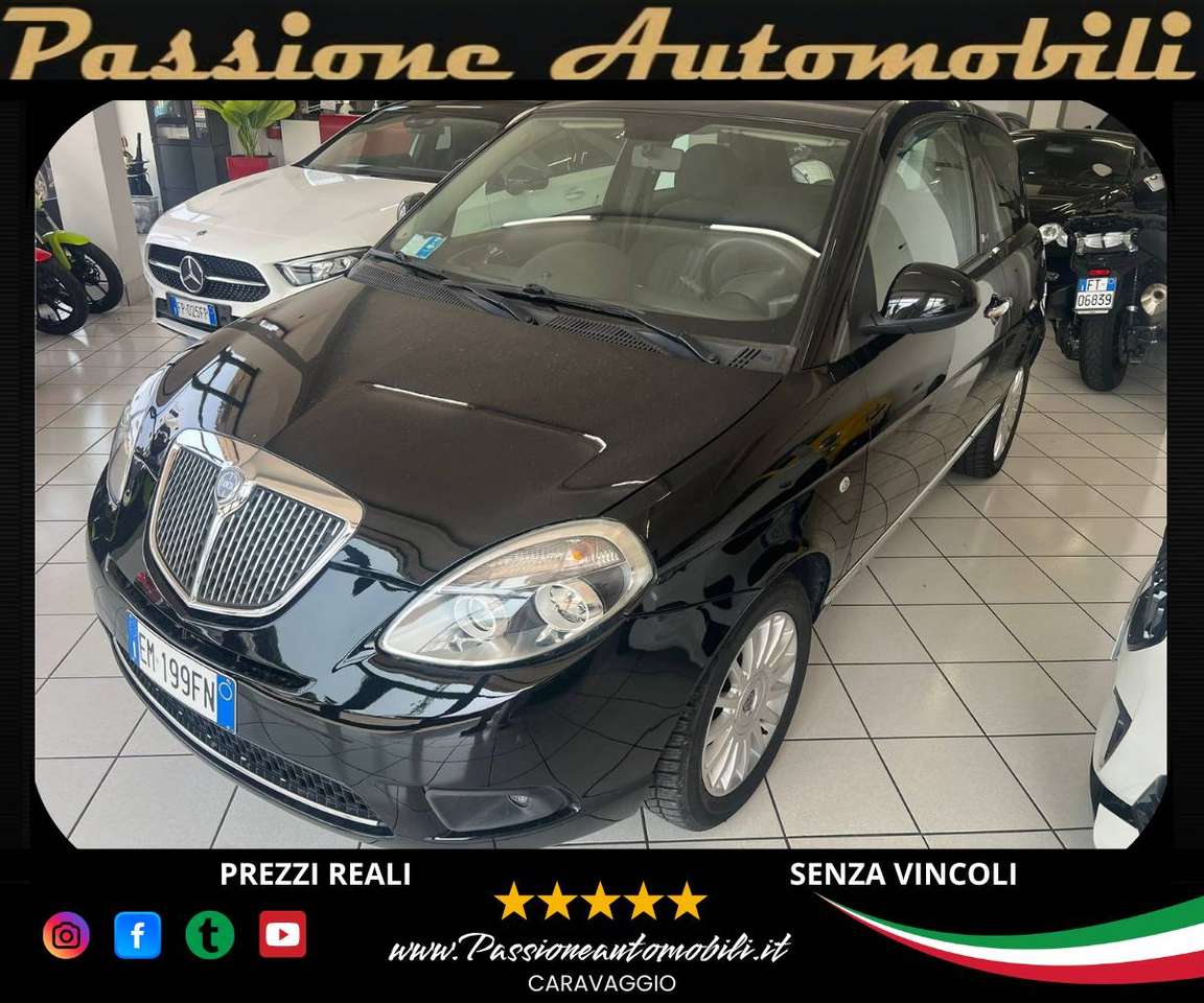 Lancia Ypsilon Ypsilon II 1.2 8v Unyca