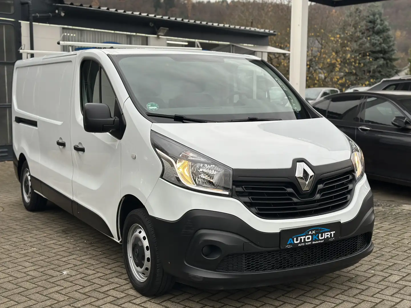 Renault Trafic L2H1 2,9t Komfort/Lang/3Sitze/Klima/Euro6 Weiß - 2