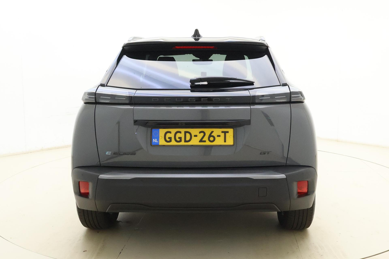 Peugeot e-2008 EV GT 54 kWh | Achteruitrijcamera | Dakrails | Cru — photo 11
