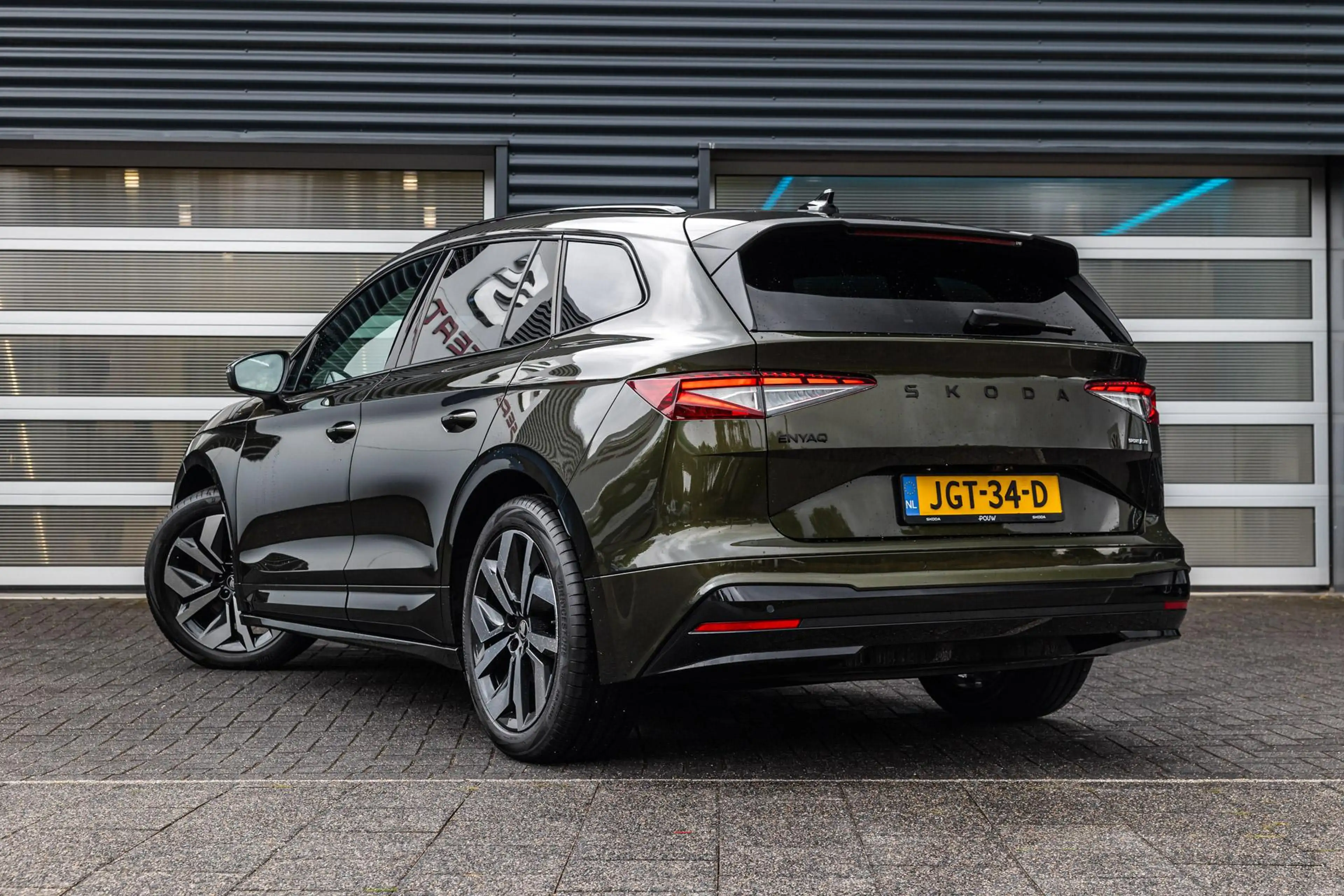 Skoda Enyaq 85 Sportline 286pk | Panoramadak | Stoelverwarming — photo 14