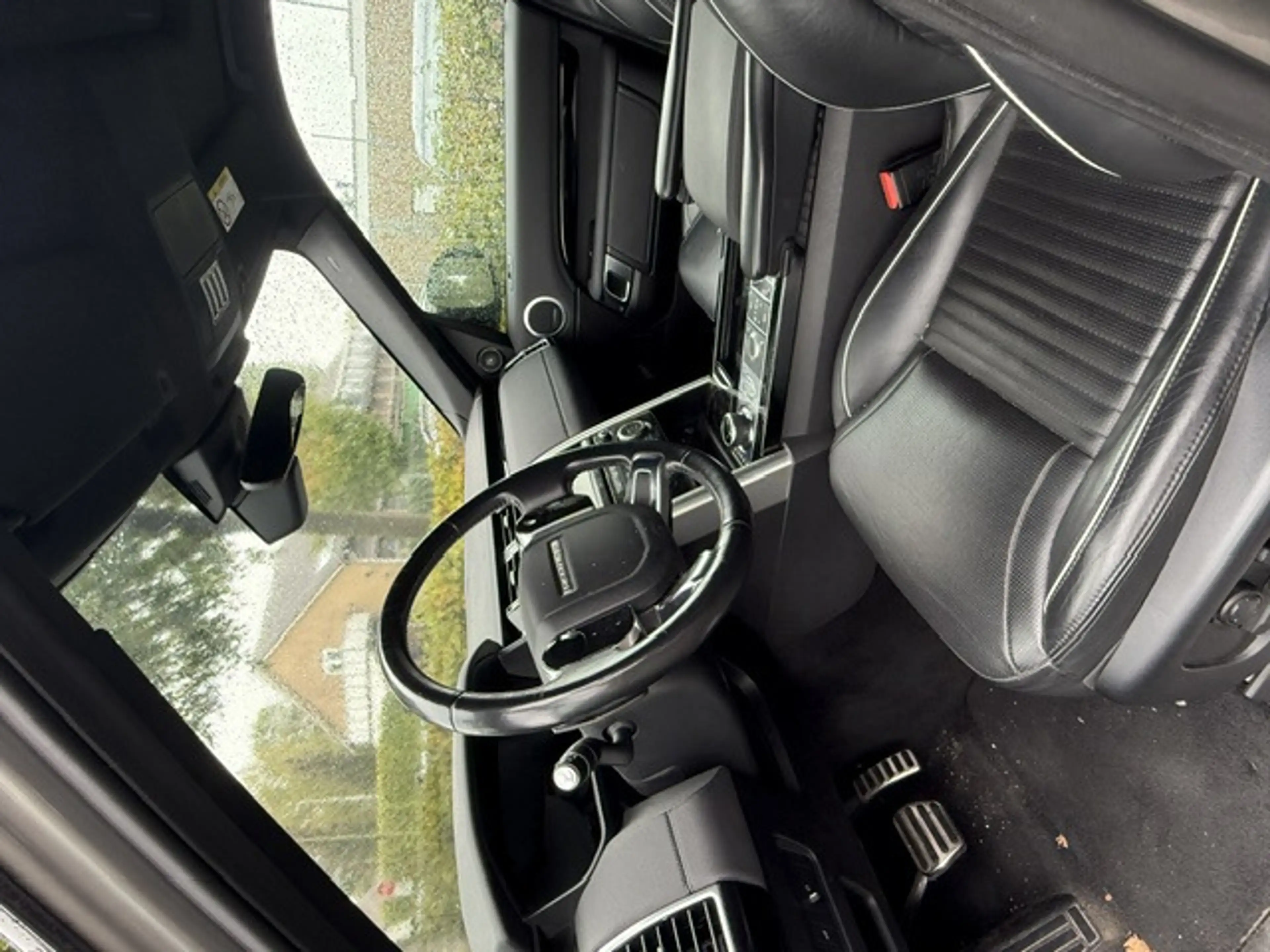 Land Rover Discovery 3.0 Sd6 HSE Luxury 7persoons | ENGINE BROKEN / MOT — photo 3