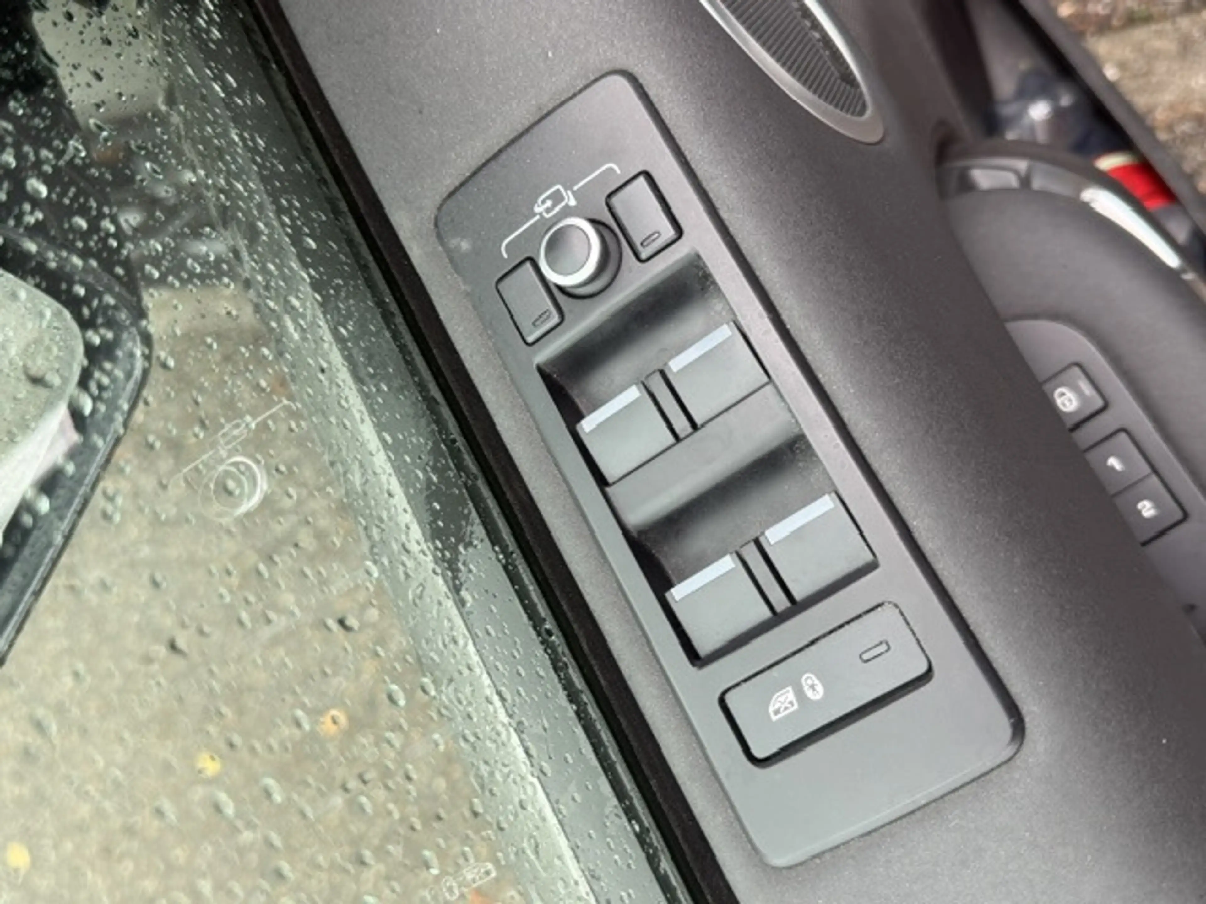 Land Rover Discovery 3.0 Sd6 HSE Luxury 7persoons | ENGINE BROKEN / MOT — photo 8