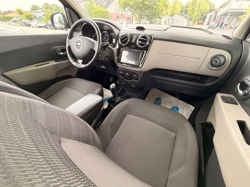 Dacia Lodgy Prestige KLIMA/AHK/TEMP/NAVI/PDC — photo 12