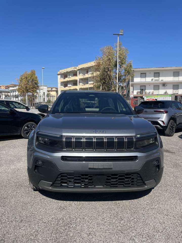 Jeep Avenger Avenger e-hybrid mhev Longitude edct6