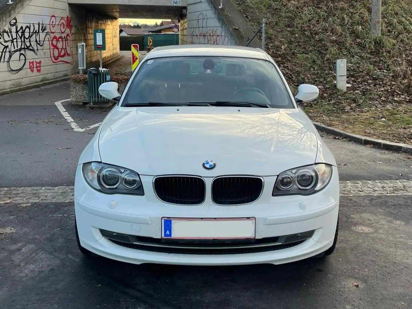 BMW 116 116i Österreich-Paket Weiß - 1