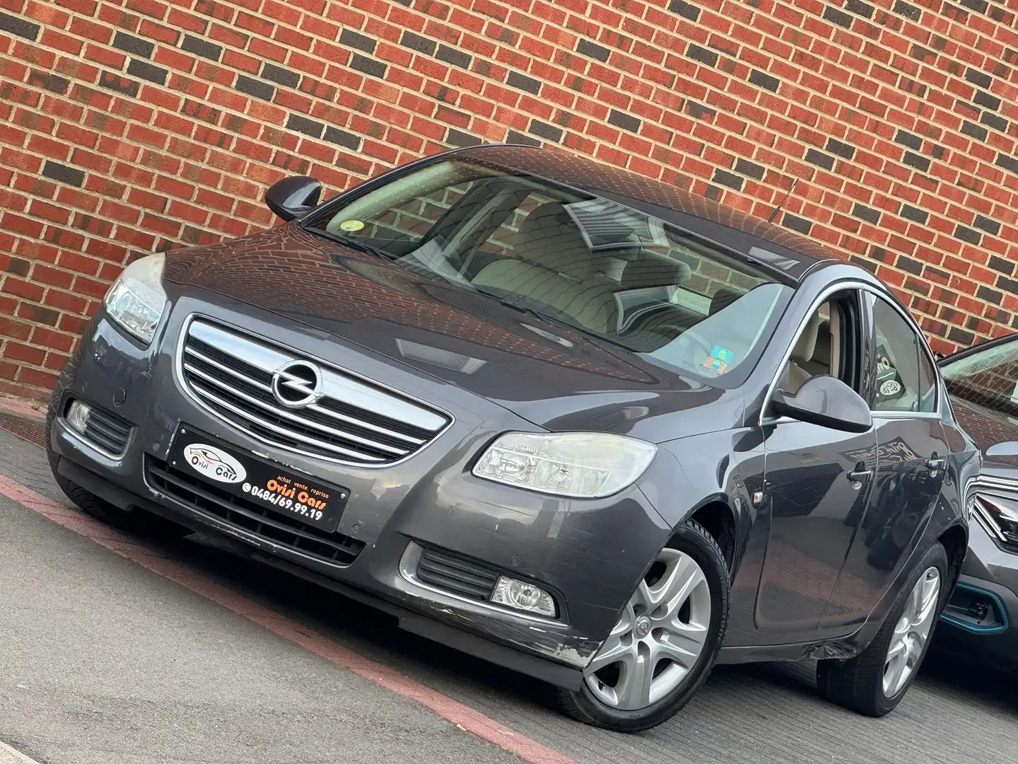 Opel Insignia // ROULE BIEN // Gris - 1