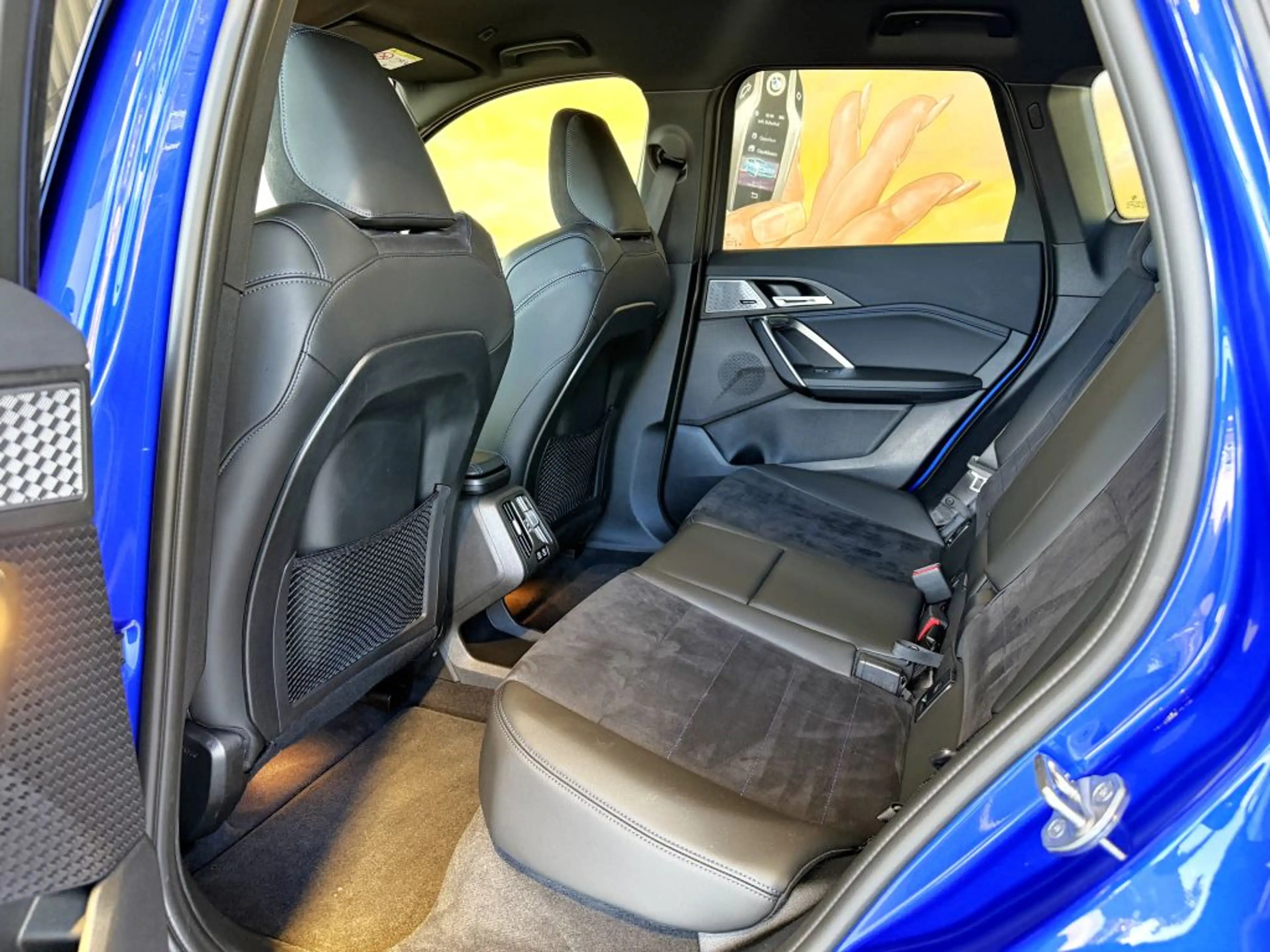 BMW iX1 eDr.20 M SPORT KAM+AHK+HARM+SPUR+KOMF+MEMORY — photo 9
