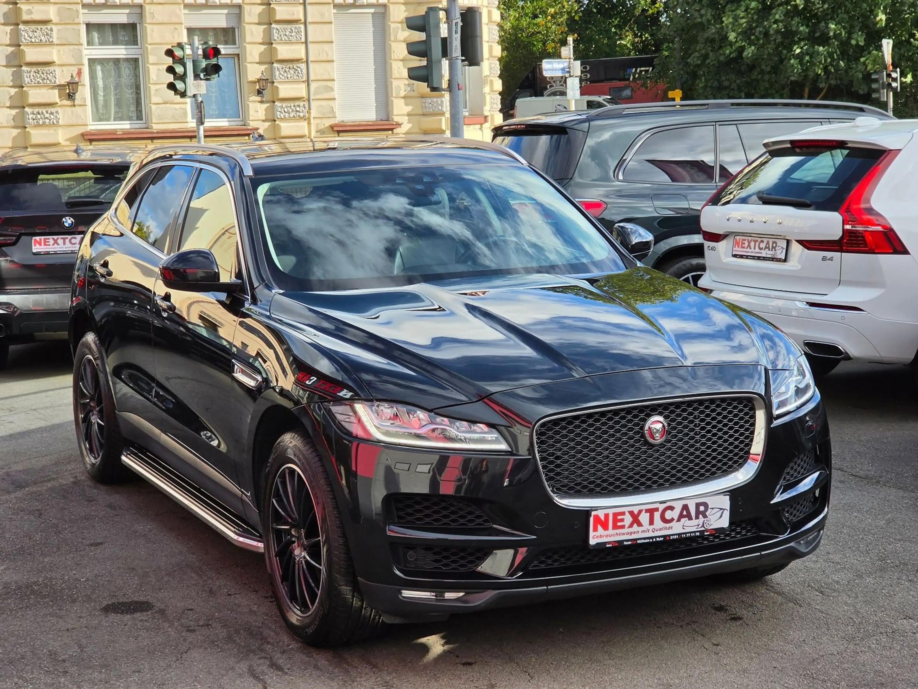 Jaguar F-Pace 30d AWD Portfolio Aut./Leder| — photo 3