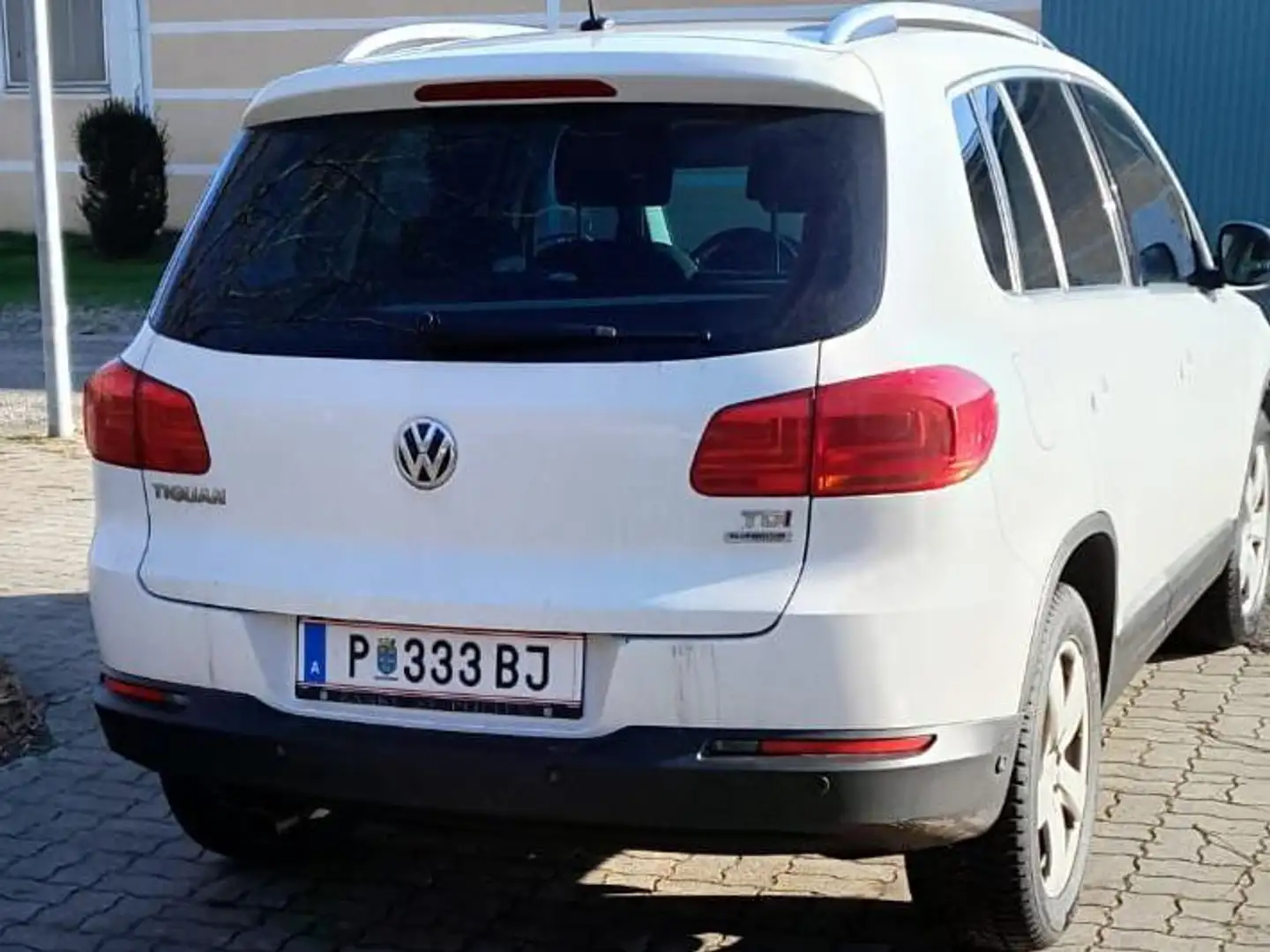 Volkswagen Tiguan Tiguan 2,0 TDI Sport Weiß - 1