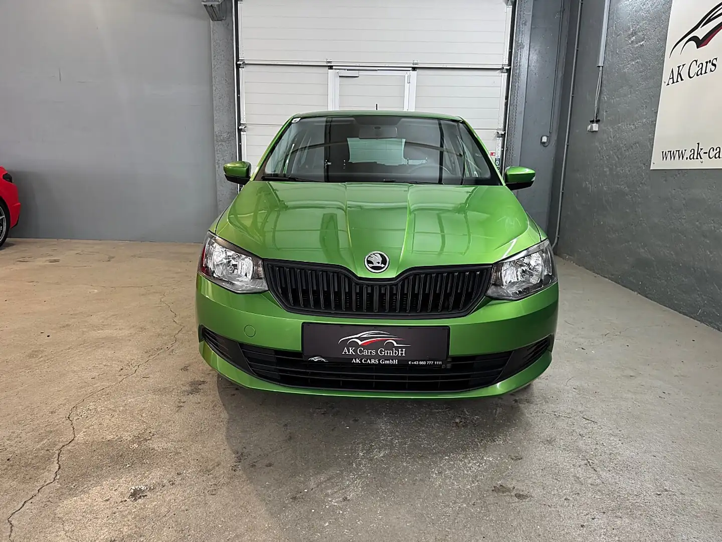 Skoda Fabia 25 1,0 Grün - 2