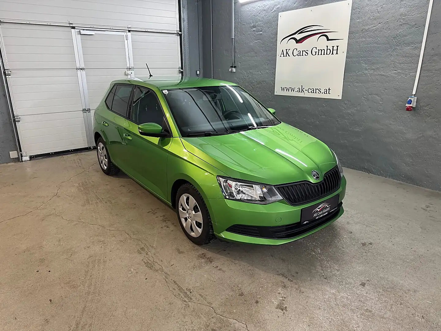 Skoda Fabia 25 1,0 Grün - 1