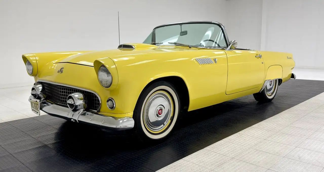 Ford Thunderbird Convertible, foto 2