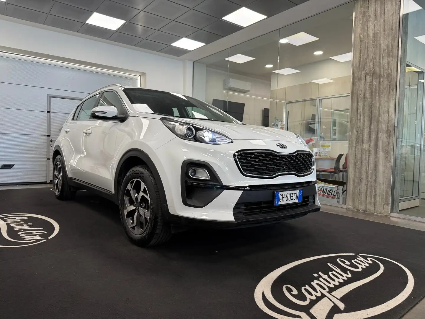 Kia Sportage Sportage IV  1.6 crdi mhev Bus Class 2wd 136cv dct Bianco - 1