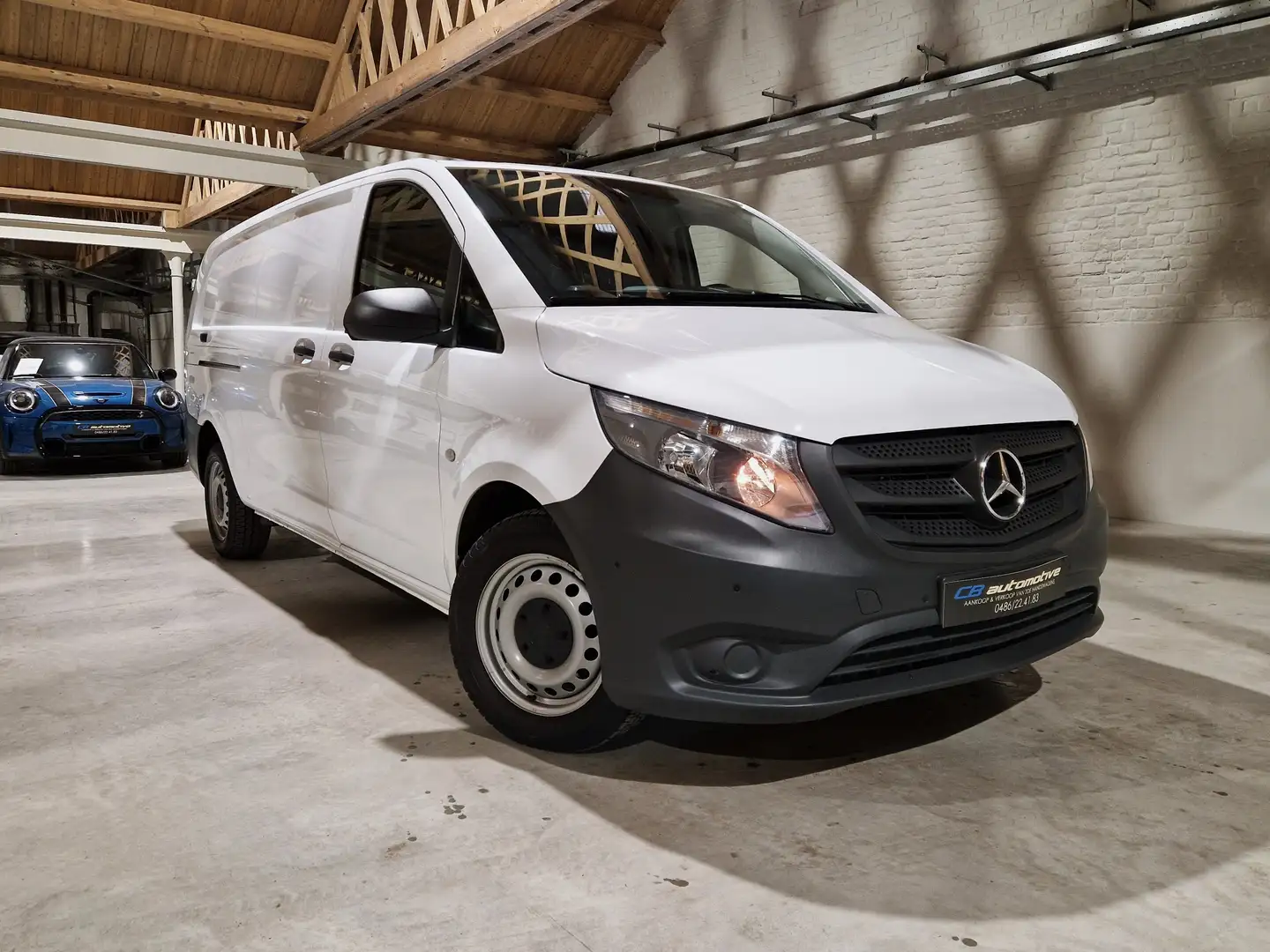 Mercedes-Benz Vito Extra Long Wit - 1