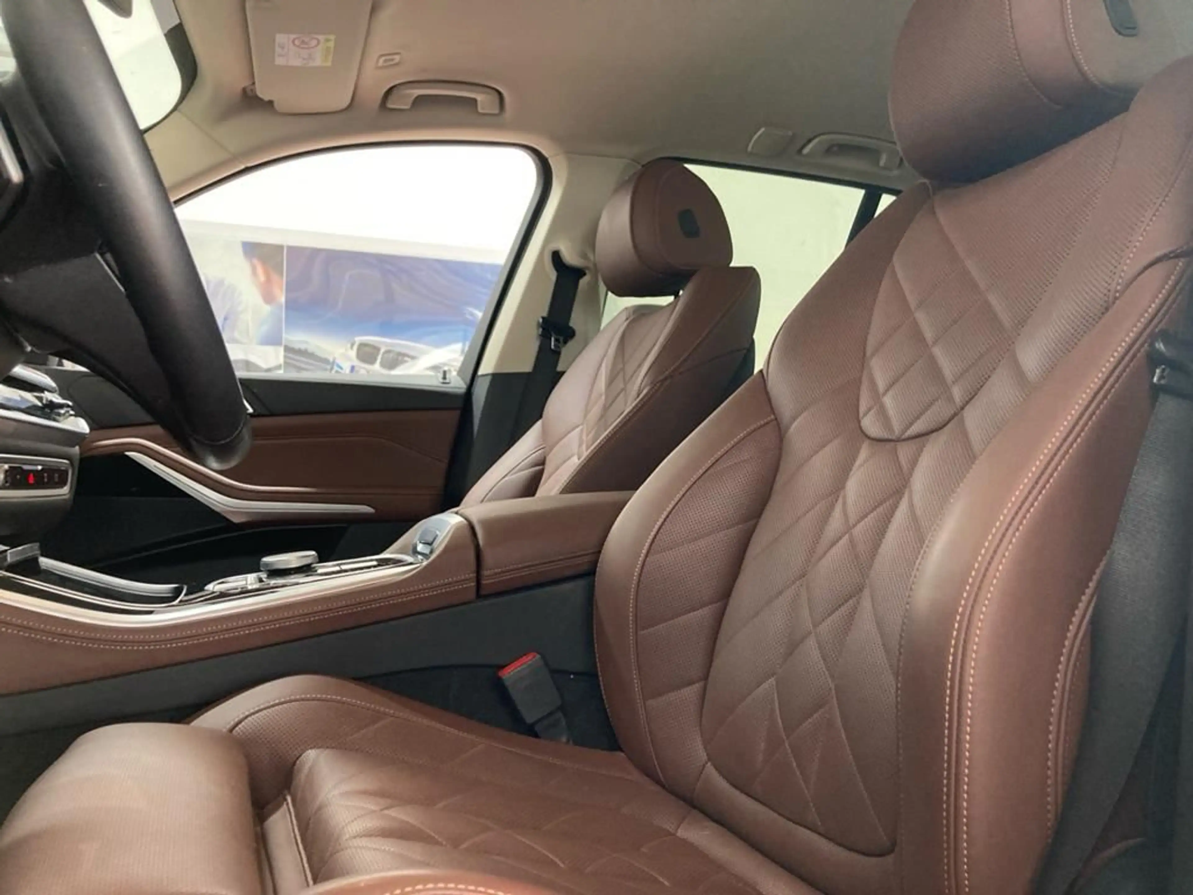 BMW X5 — photo 9