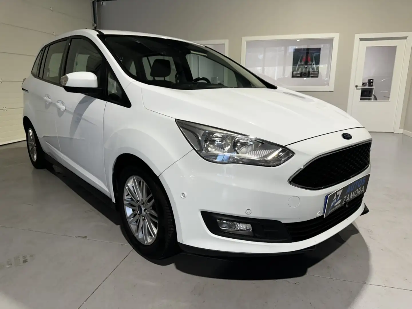 Ford Grand C-Max 1.5TDCi Auto-S&S Business PS 120 Blanc - 1