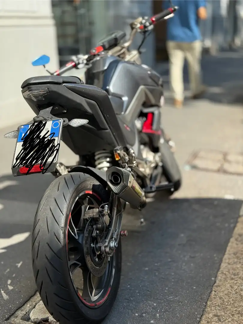 Zontes 125 U Scarico completo , manopole , specchietti. - 1