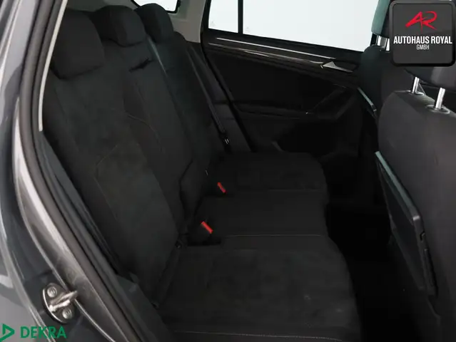 Volkswagen Tiguan view 13