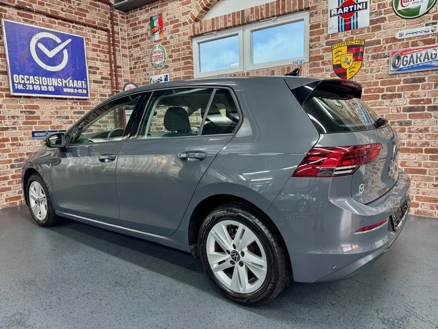 Volkswagen Golf Golf VIII 2.0 TSi 131cv LIFE Gris - 2