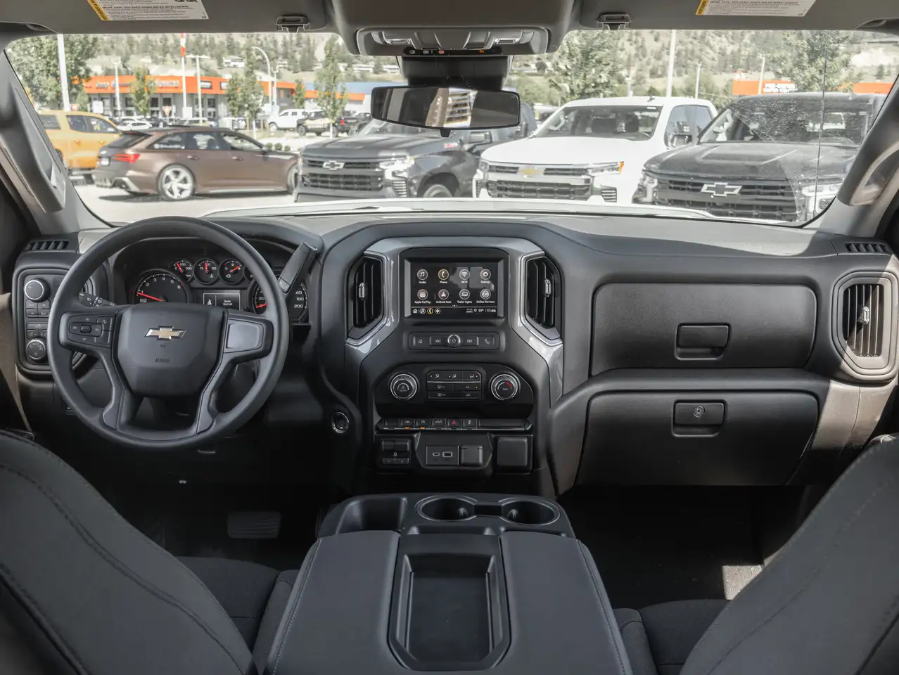 Chevrolet Silverado 1500 снимка Chevrolet Silverado 1500