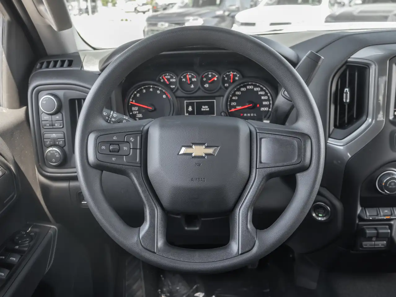 Chevrolet Silverado 1500 снимка Chevrolet Silverado 1500