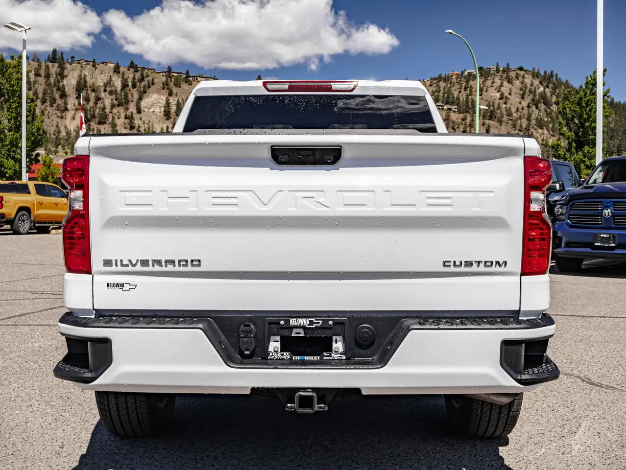 Chevrolet Silverado 1500 снимка Chevrolet Silverado 1500