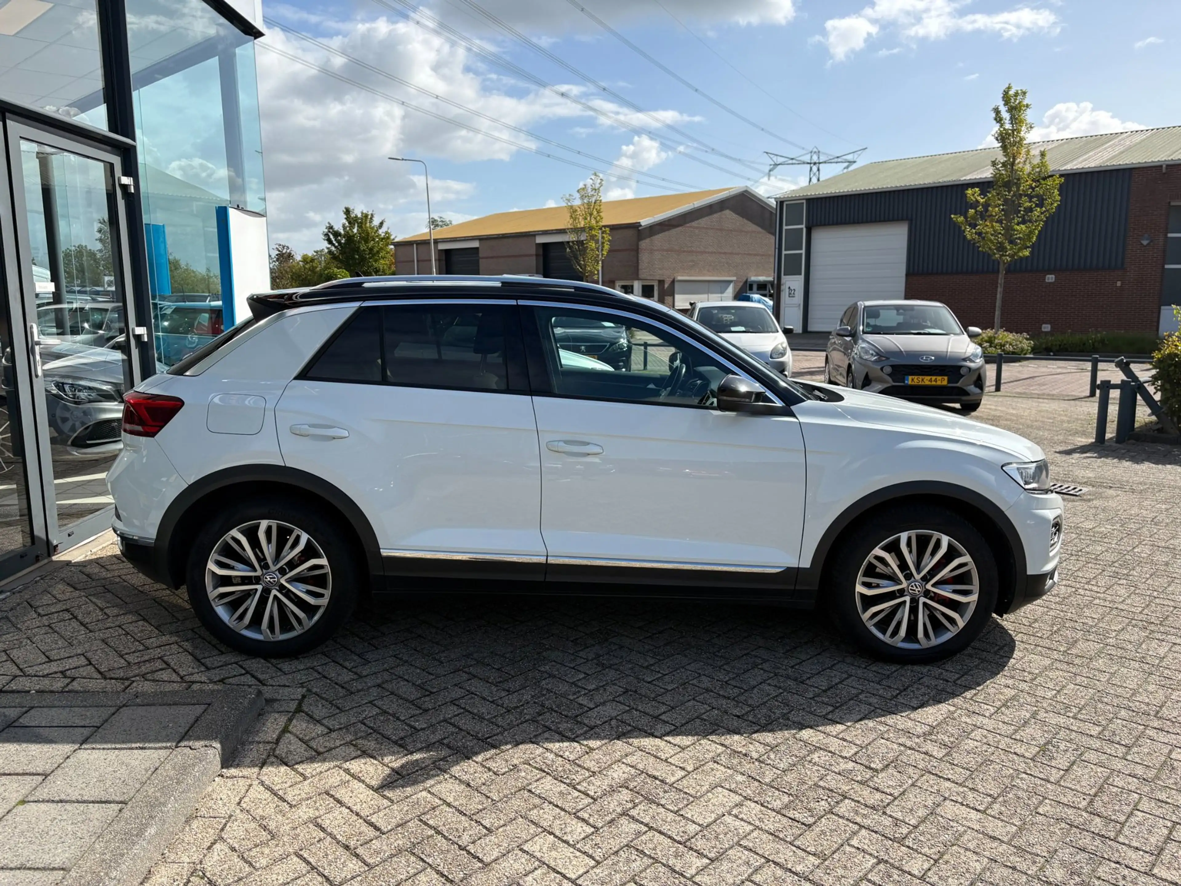 Volkswagen T-Roc 2.0 TSI 4Motion Sport — photo 5