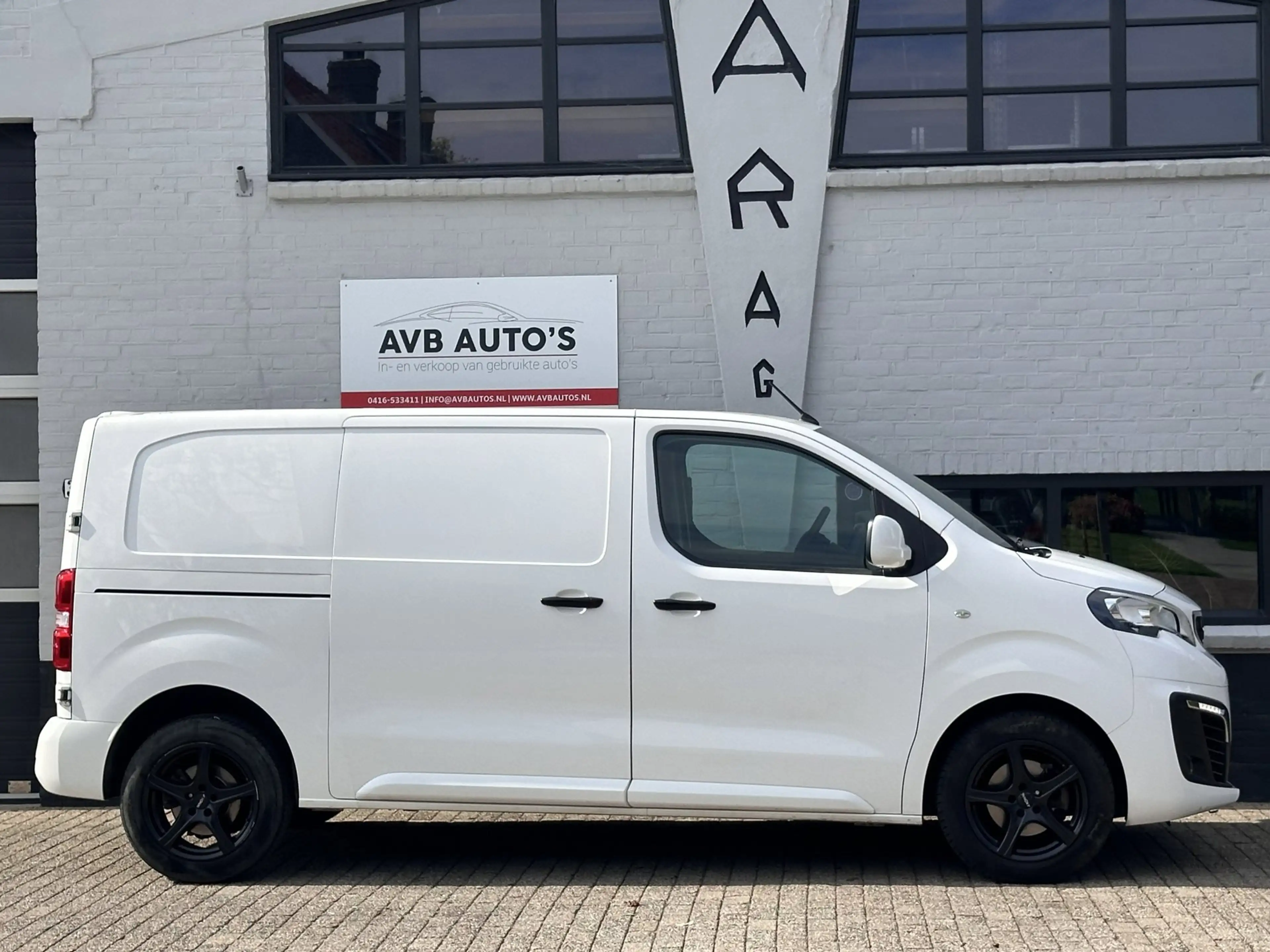 Peugeot Expert 231S 2.0 BlueHDI 120 Premium Pack Trekhaak — photo 4