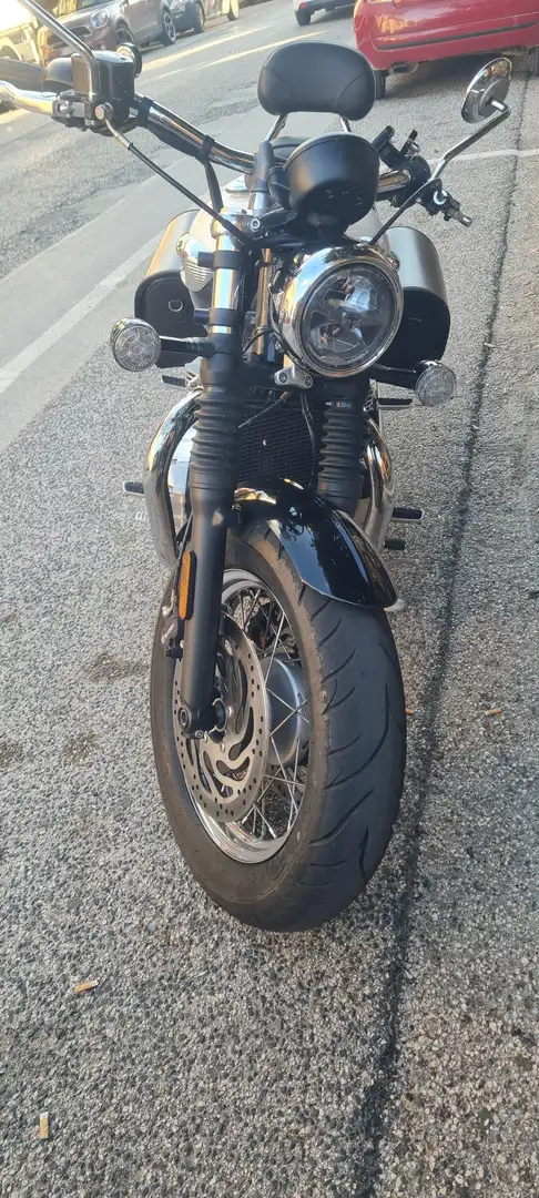 Triumph Speedmaster Bílá - 2