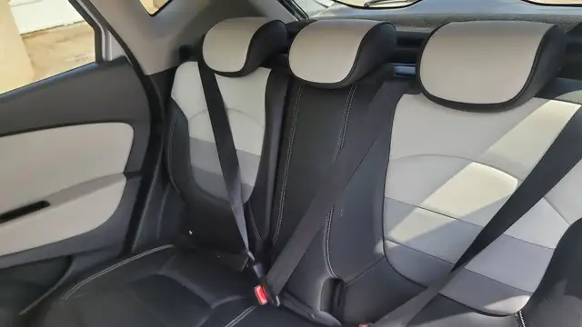 Renault Captur view 9