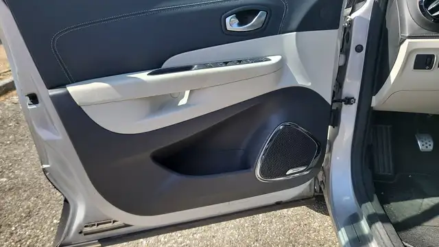 Renault Captur view 7