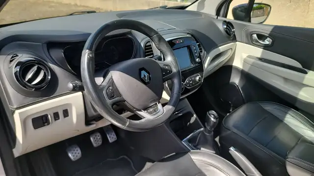 Renault Captur view 8