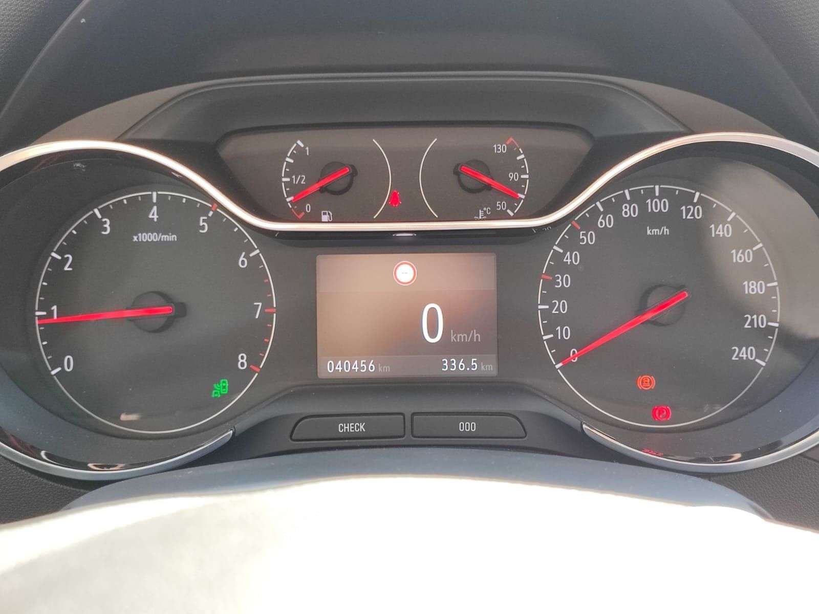 Opel Crossland X